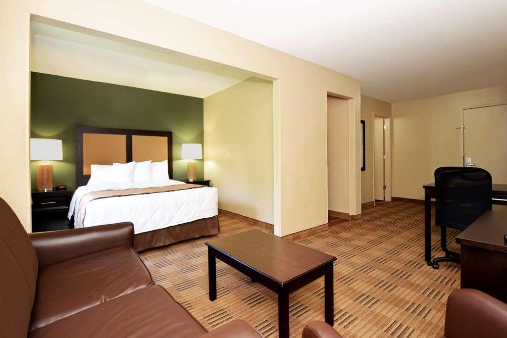 Extended Stay America Suites - Raleigh - Cary - Harrison Ave Δωμάτιο φωτογραφία