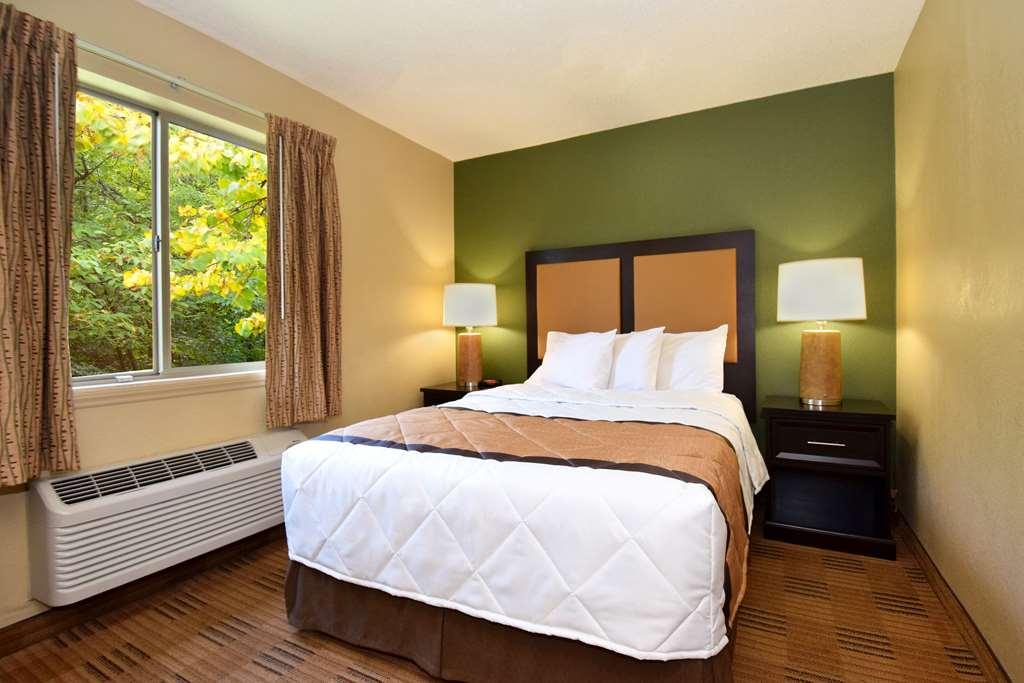 Extended Stay America Suites - Raleigh - Cary - Harrison Ave Δωμάτιο φωτογραφία