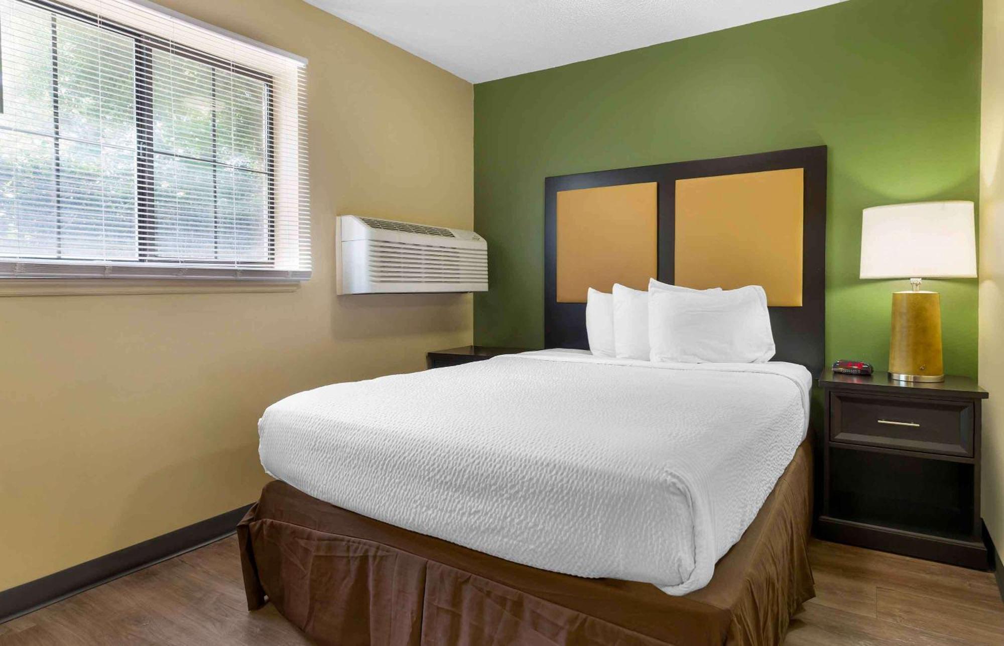 Extended Stay America Suites - Raleigh - Cary - Harrison Ave Εξωτερικό φωτογραφία