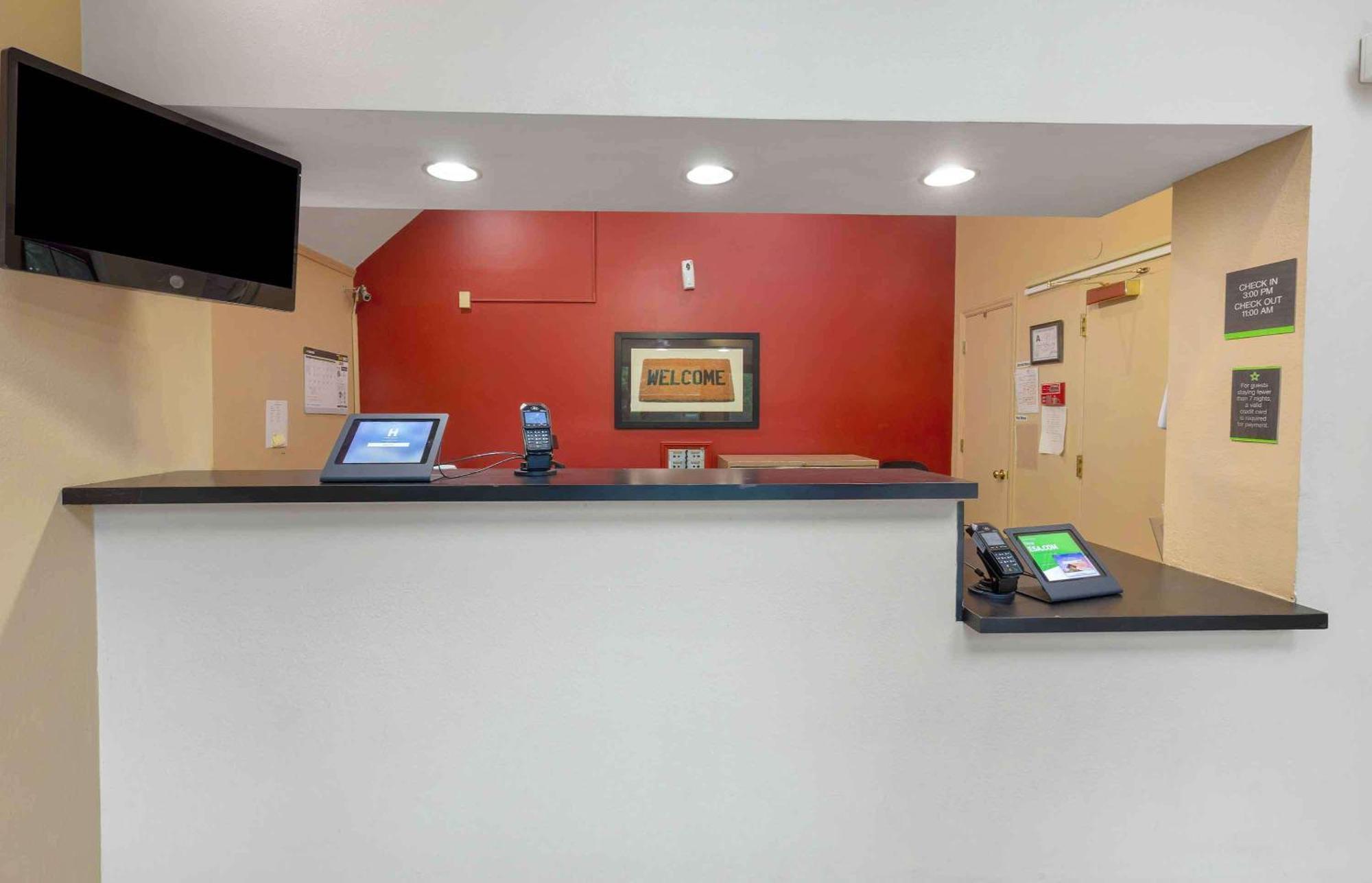 Extended Stay America Suites - Raleigh - Cary - Harrison Ave Εξωτερικό φωτογραφία