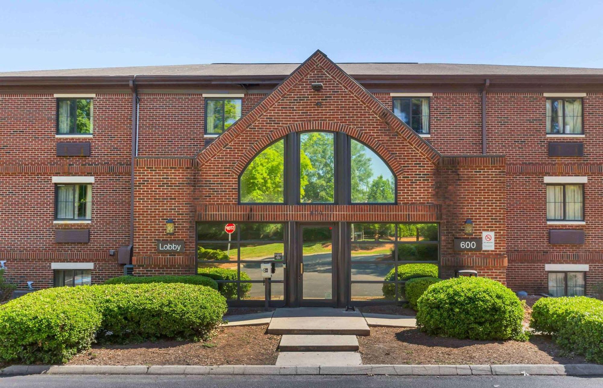Extended Stay America Suites - Raleigh - Cary - Harrison Ave Εξωτερικό φωτογραφία