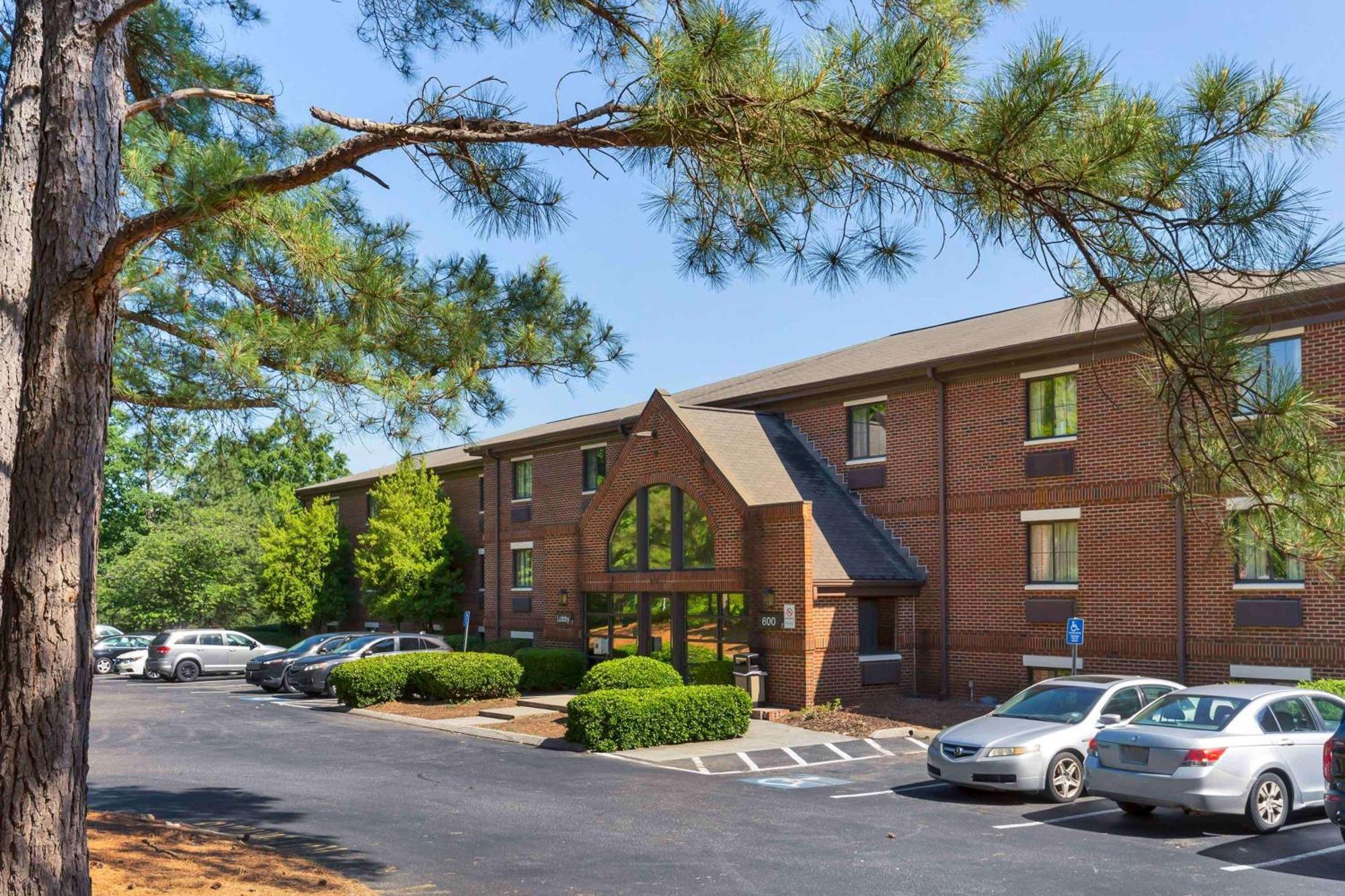 Extended Stay America Suites - Raleigh - Cary - Harrison Ave Εξωτερικό φωτογραφία