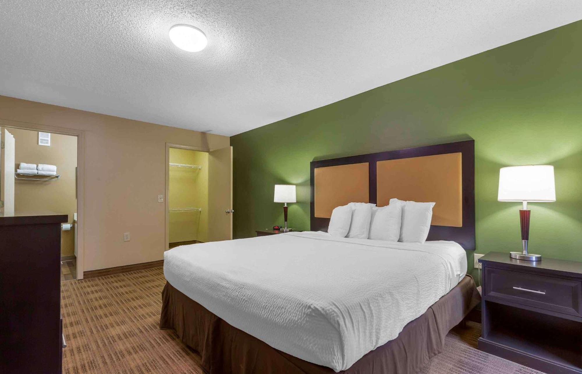 Extended Stay America Suites - Raleigh - Cary - Harrison Ave Εξωτερικό φωτογραφία
