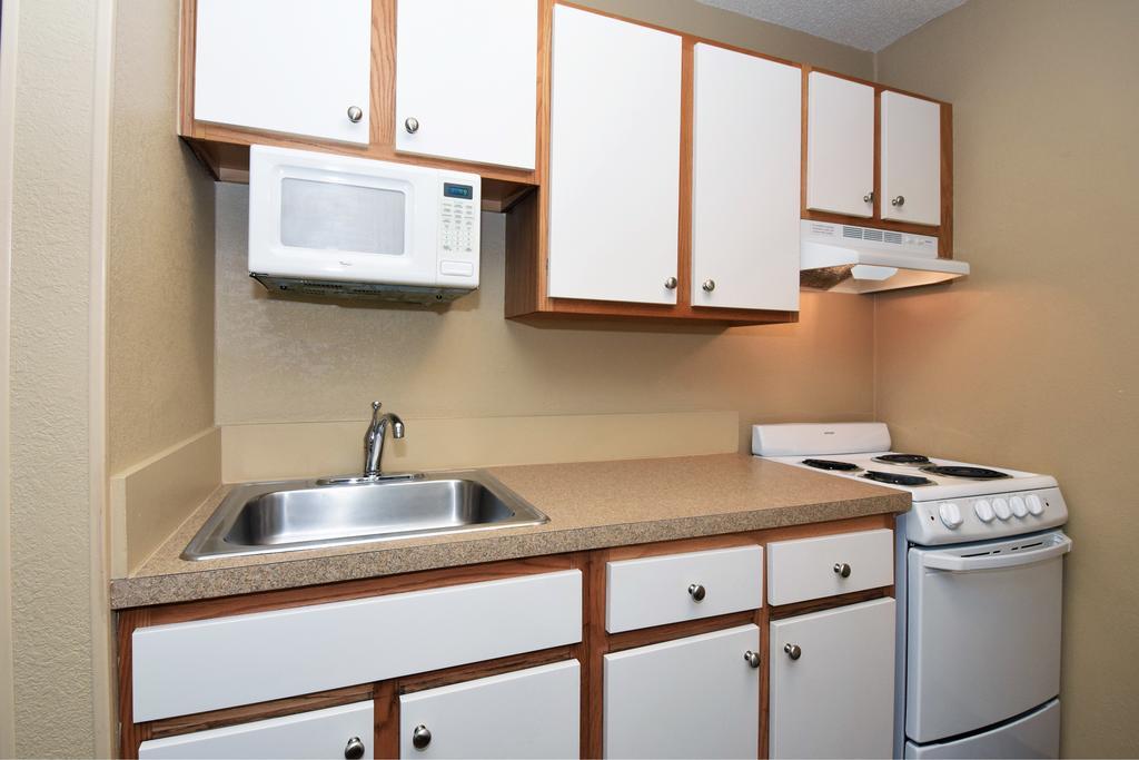 Extended Stay America Suites - Raleigh - Cary - Harrison Ave Εξωτερικό φωτογραφία